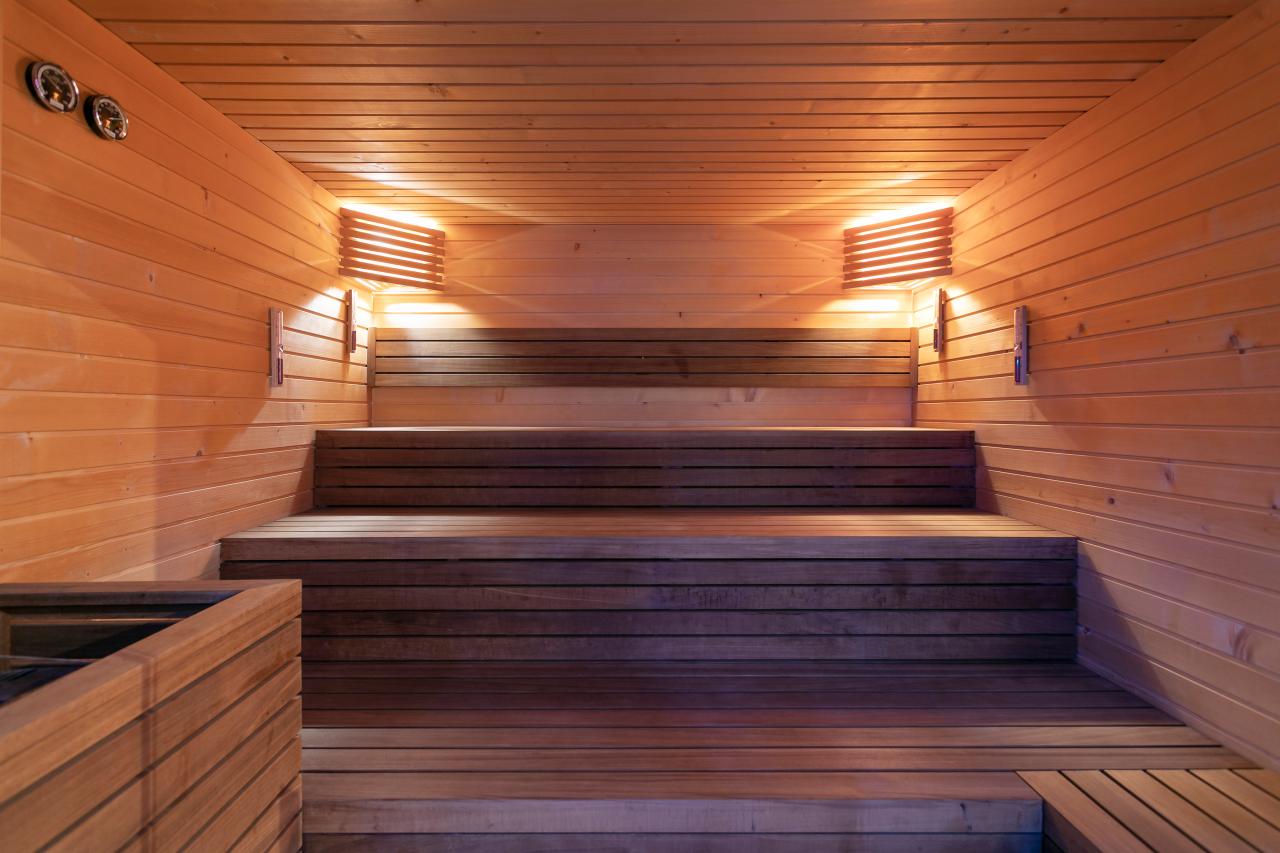 A315InnsideAlicantePortaMaris-Spa_Sauna